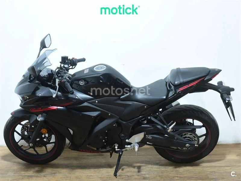 Yamaha YZF-R3 - Vista 7