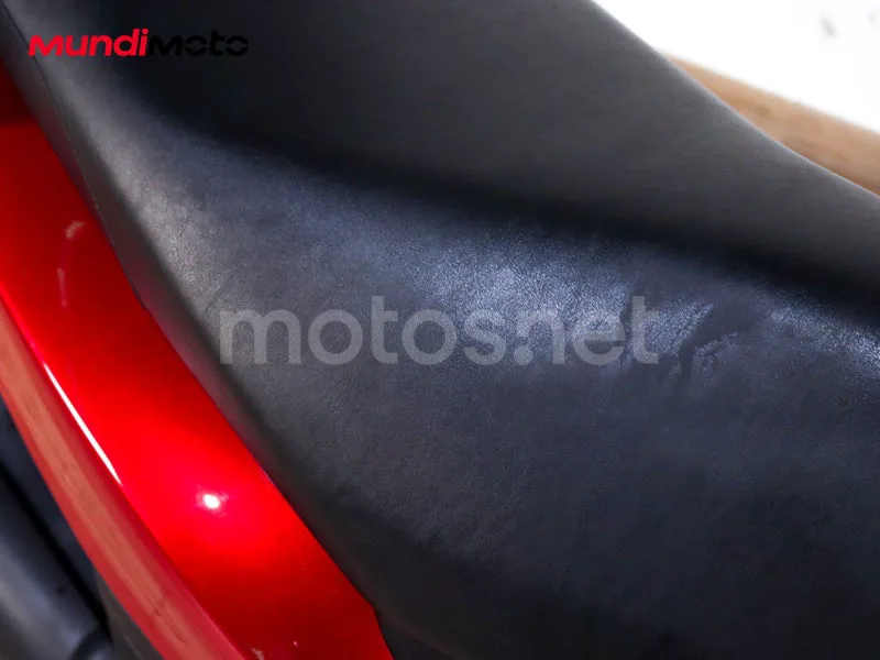 Honda Vision 110 - Vista 13