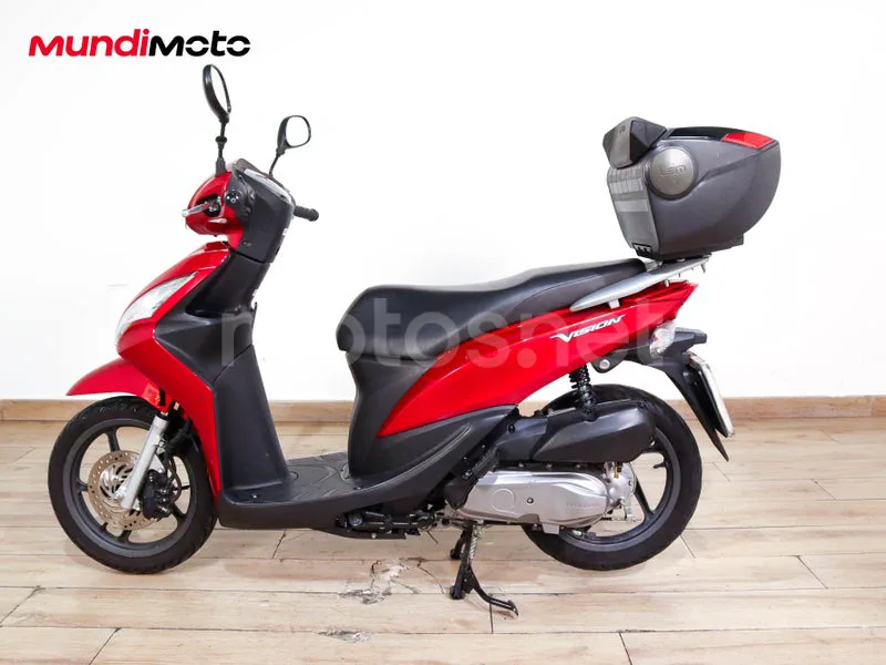 Honda Vision 110 - Vista 6