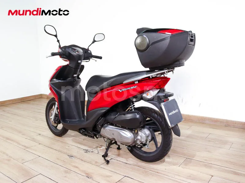 Honda Vision 110 - Vista 8