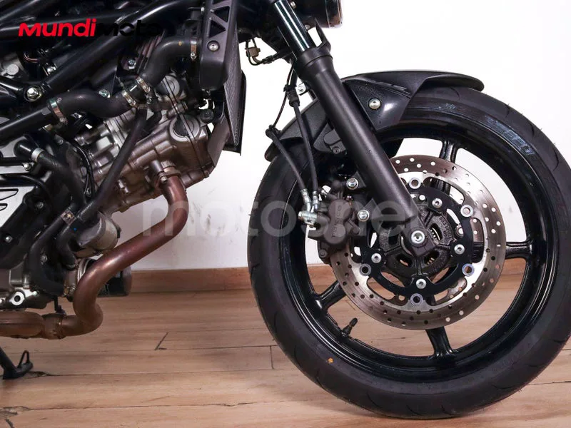 Suzuki SV650 - Vista 19