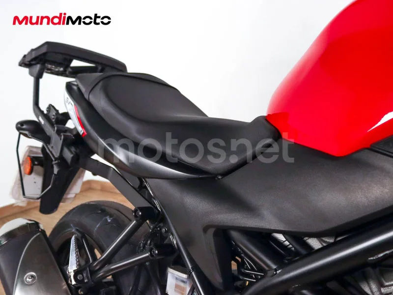 Suzuki SV650 - Vista 20