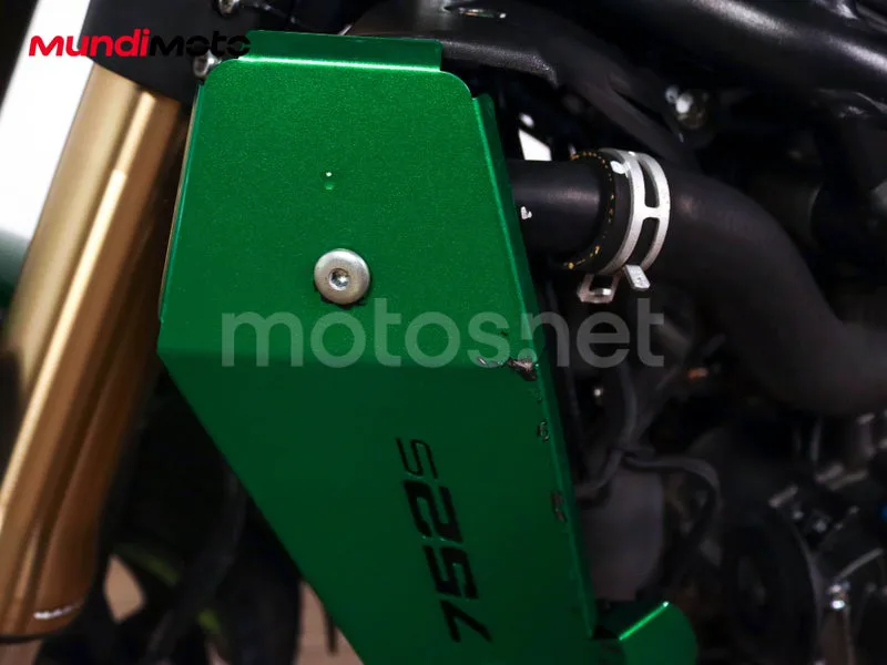 Benelli 752 S - Vista 23