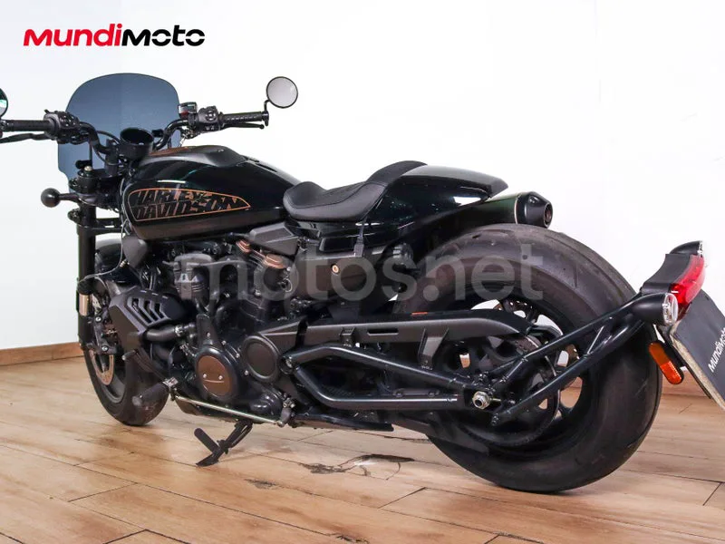 Harley-Davidson Sportster S - Vista 8