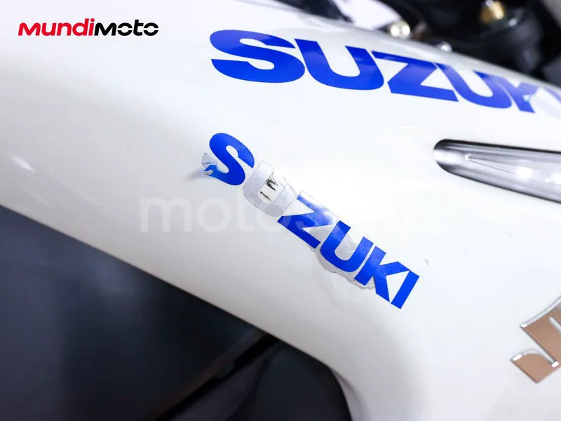 Suzuki B-King - Vista 14