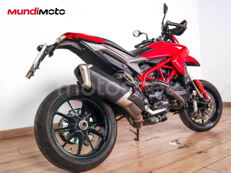 Ducati Hypermotard 939 - Vista 3