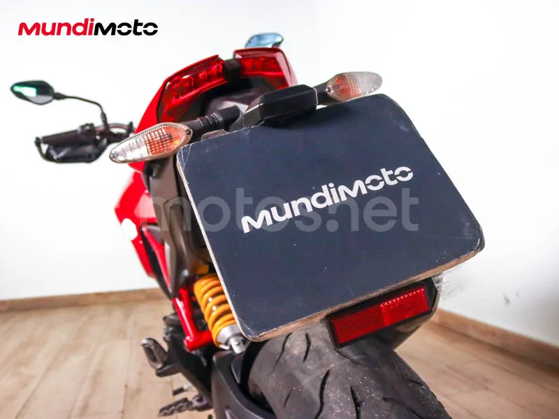Ducati Hypermotard 939 - Vista 9
