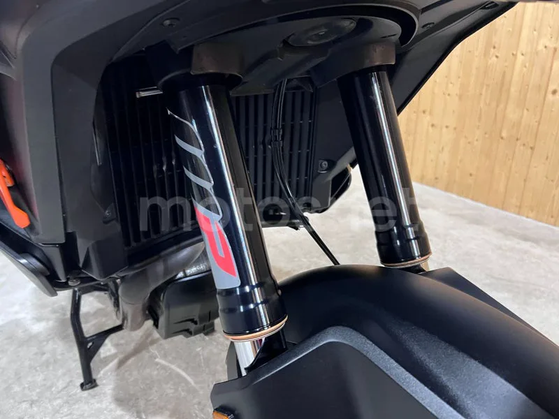 KTM 1290 Super Adventure - Vista 14