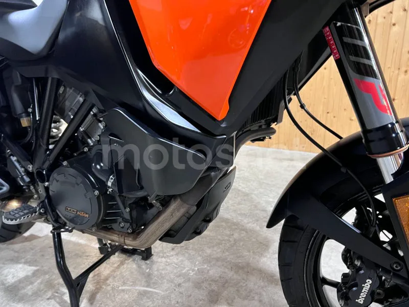 KTM 1290 Super Adventure - Vista 22