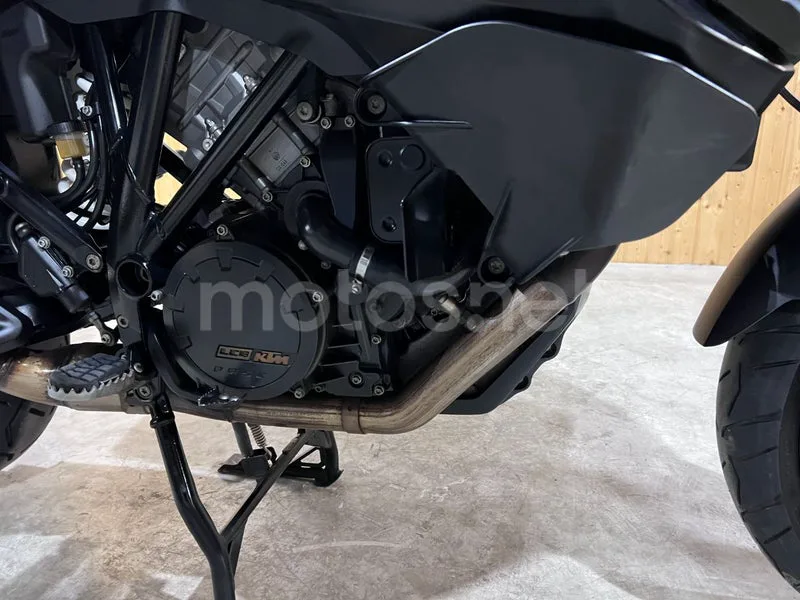 KTM 1290 Super Adventure - Vista 24