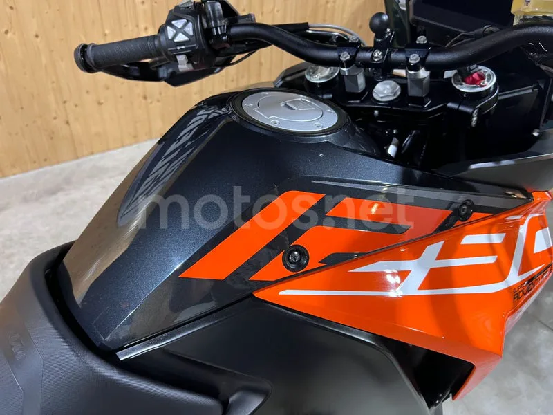 KTM 1290 Super Adventure - Vista 26