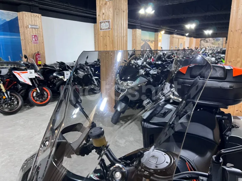 KTM 1290 Super Adventure - Vista 44