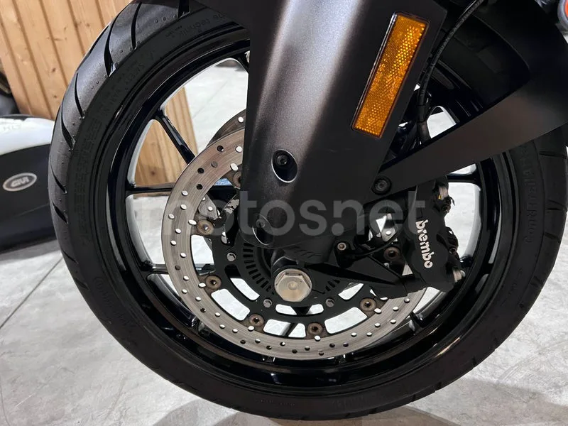 KTM 1290 Super Adventure - Vista 50