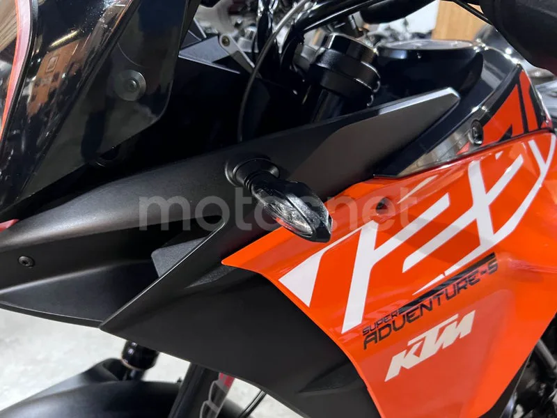 KTM 1290 Super Adventure - Vista 52