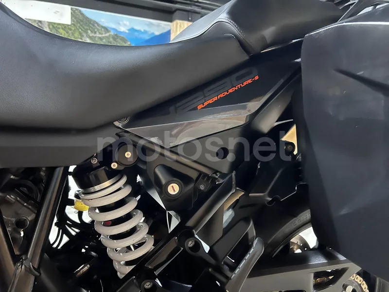 KTM 1290 Super Adventure - Vista 63