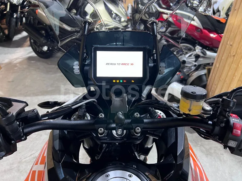 KTM 1290 Super Adventure - Vista 74