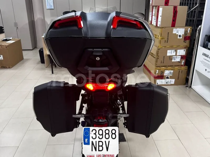 Yamaha Tracer 9 - Vista 4