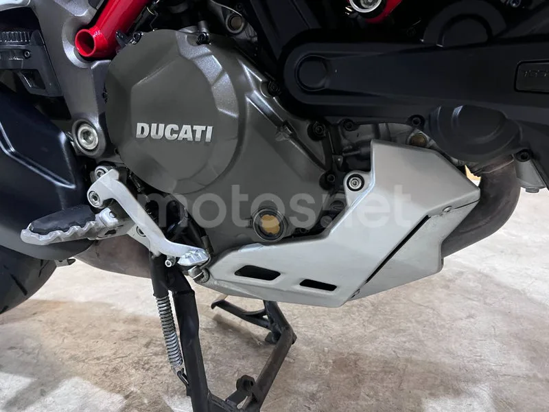 Ducati Multistrada 1200 - Vista 22