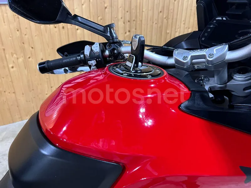 Ducati Multistrada 1200 - Vista 23