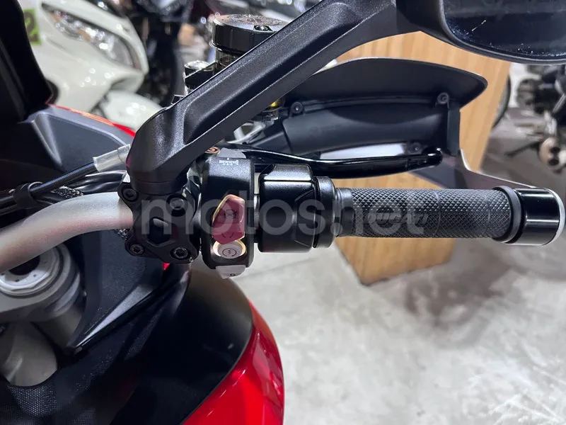 Ducati Multistrada 1200 - Vista 76