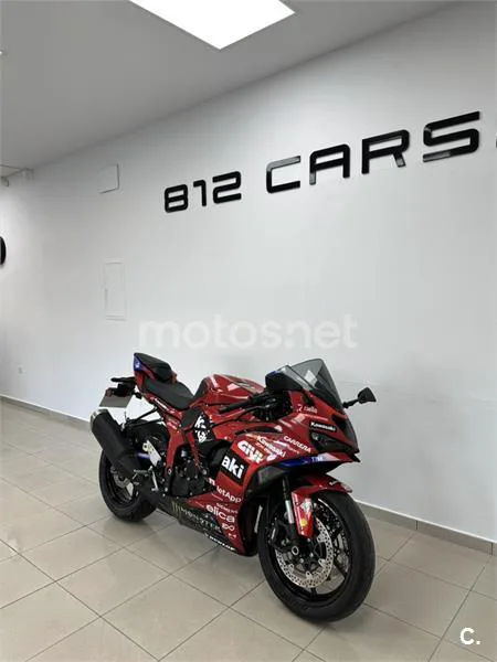Kawasaki Ninja ZX-6R - Vista 3