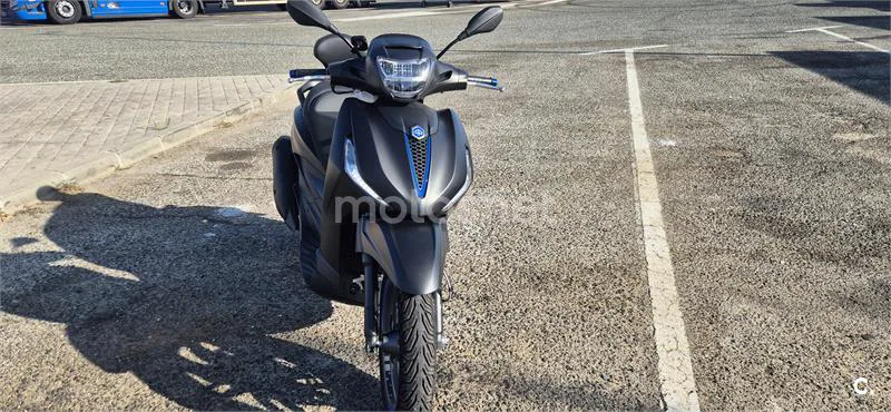 Piaggio Beverly 310 - Vista 11