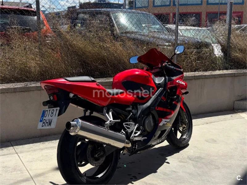 Honda CBR600F Sport - Vista 3