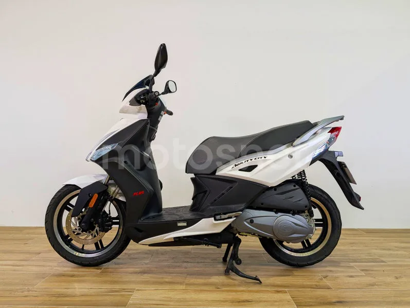 Kymco Agility City 125 - Vista 5