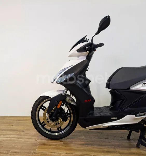 Kymco Agility City 125 - Vista 8