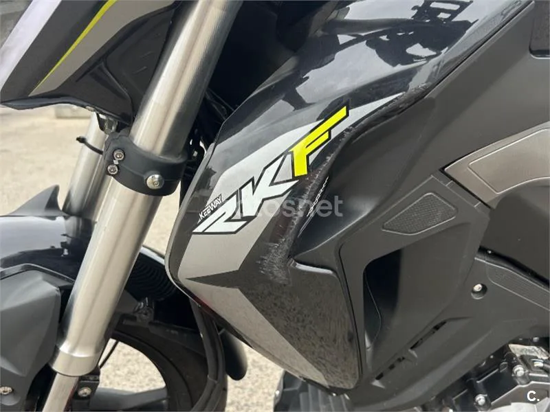 Keeway RKF 125 - Vista 9