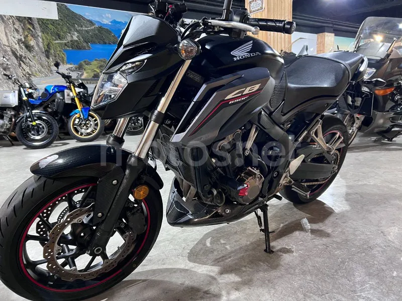 Honda CB650F - Vista 5