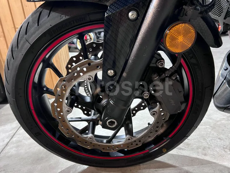Honda CB650F - Vista 44
