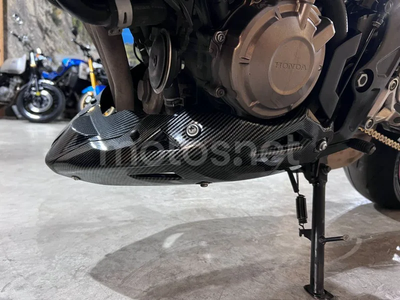 Honda CB650F - Vista 51