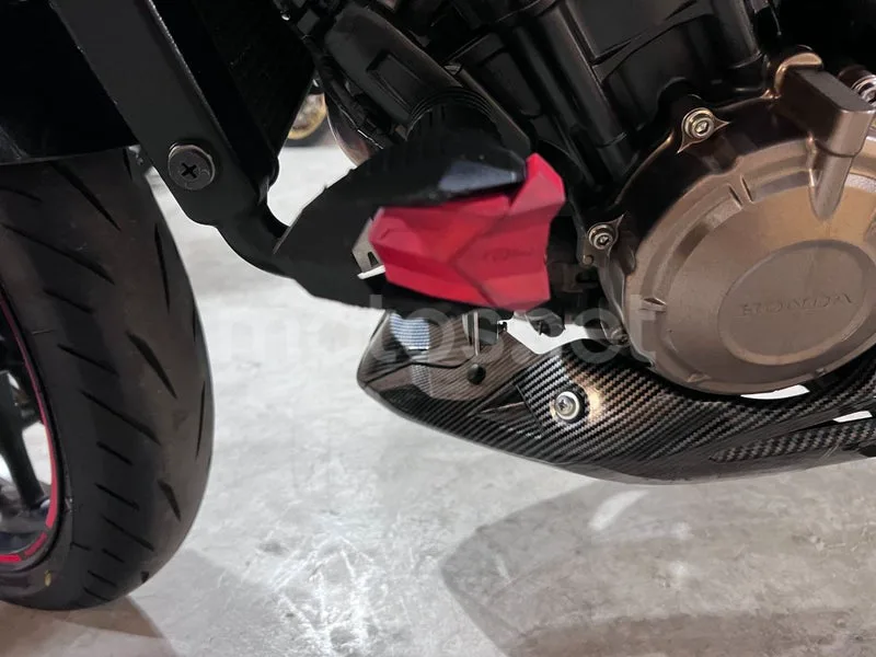 Honda CB650F - Vista 52