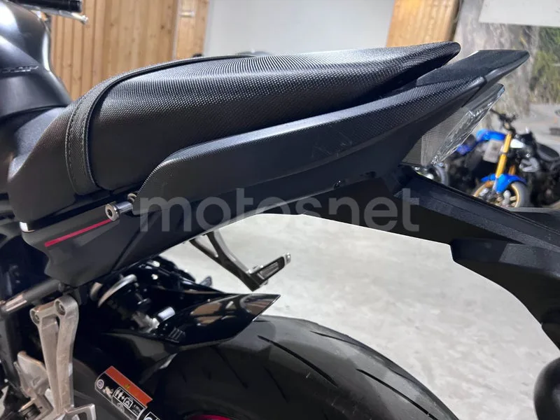 Honda CB650F - Vista 63