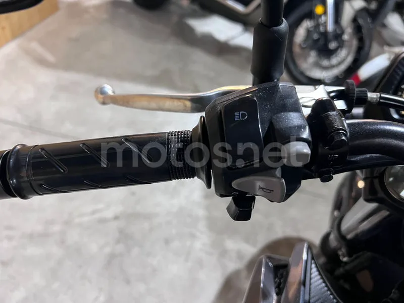 Honda CB650F - Vista 73