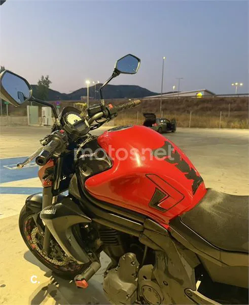 Kawasaki ER-6n - Vista 5
