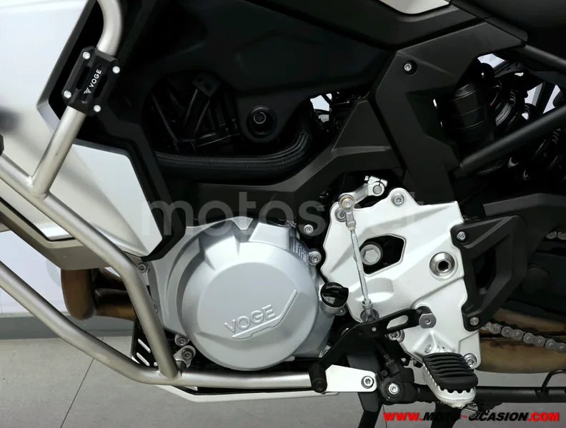 Voge 900DSX - Vista 9