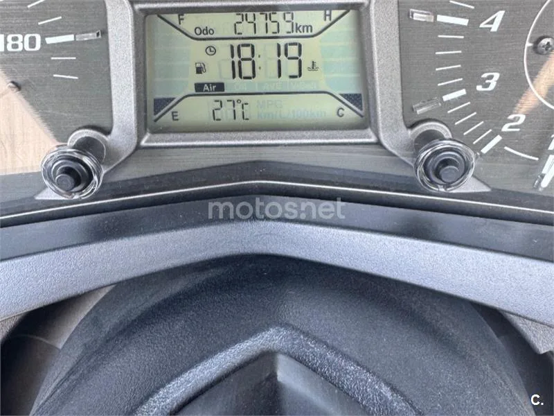 Yamaha TMAX 530 - Vista 3