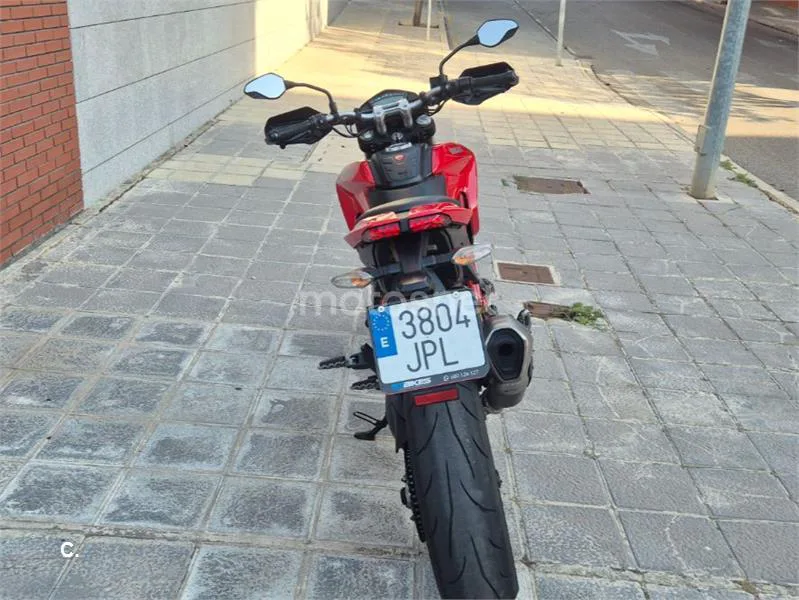 Ducati Hypermotard 939 - Vista 7
