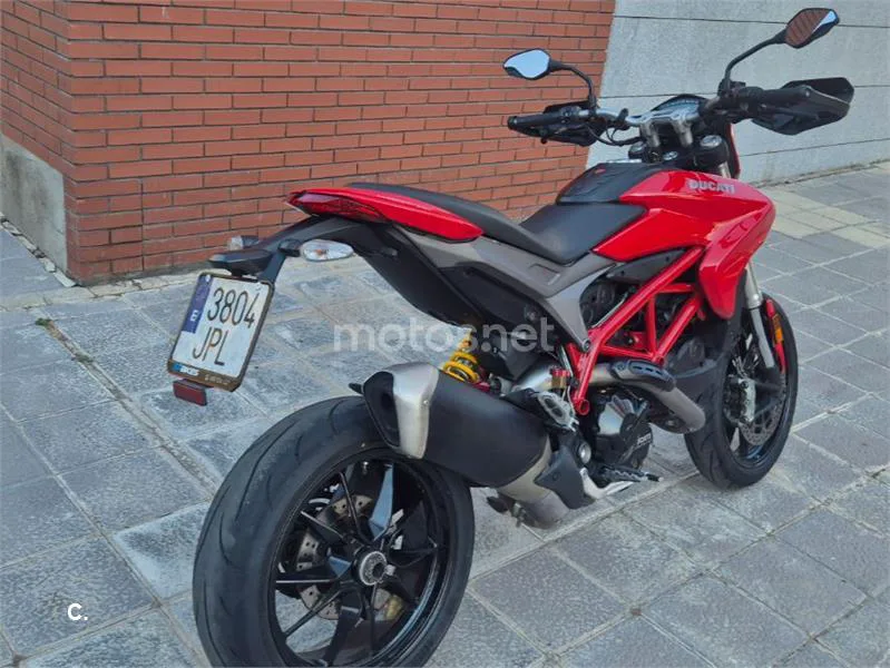 Ducati Hypermotard 939 - Vista 8