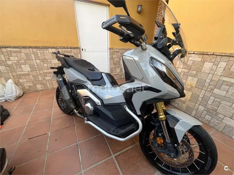 Honda X-ADV - Vista 4
