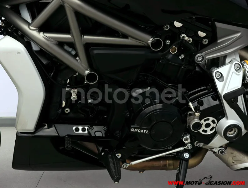 Ducati XDiavel - Vista 9