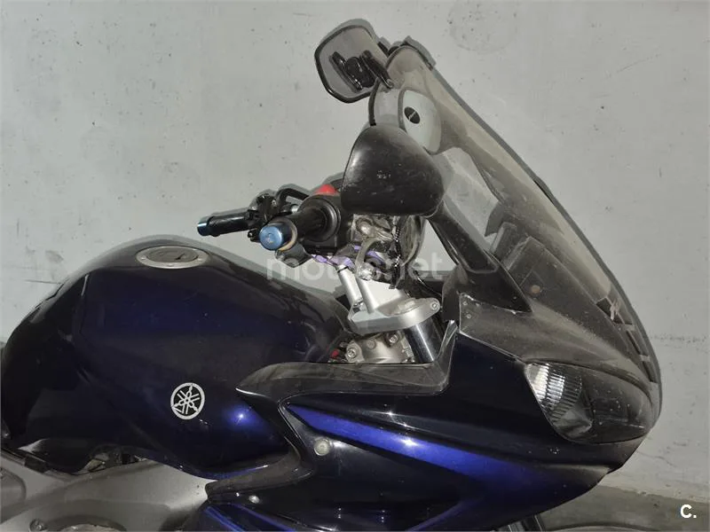 Yamaha FZ6 - Vista 5