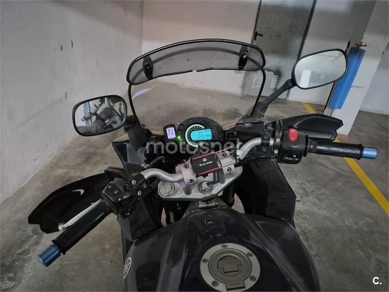 Yamaha FZ6 - Vista 6