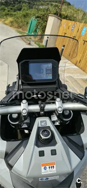 Honda X-ADV - Vista 8