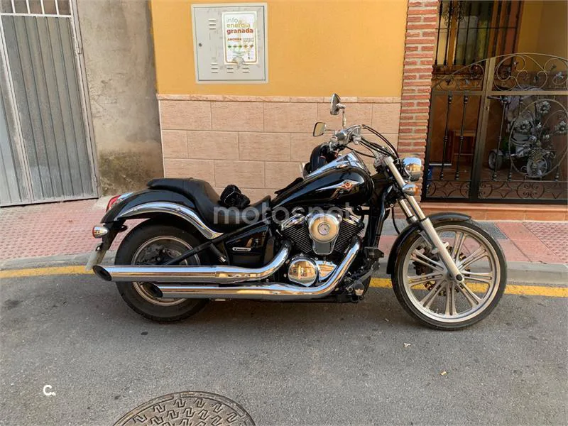 Kawasaki VN900 Custom - Vista 4