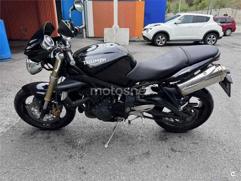 Triumph Street Triple - Vista 3