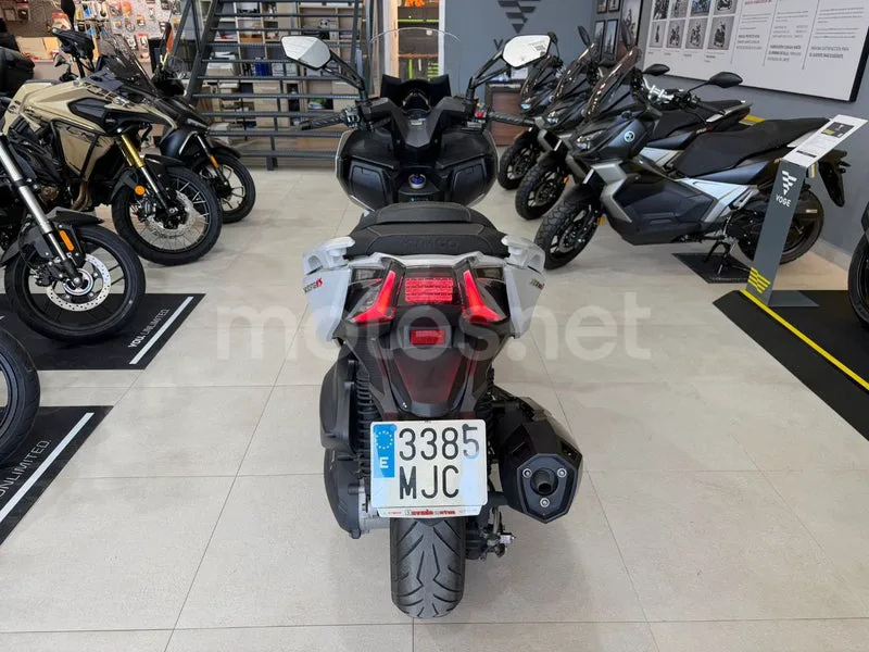 Kymco Xciting VS 400 - Vista 7