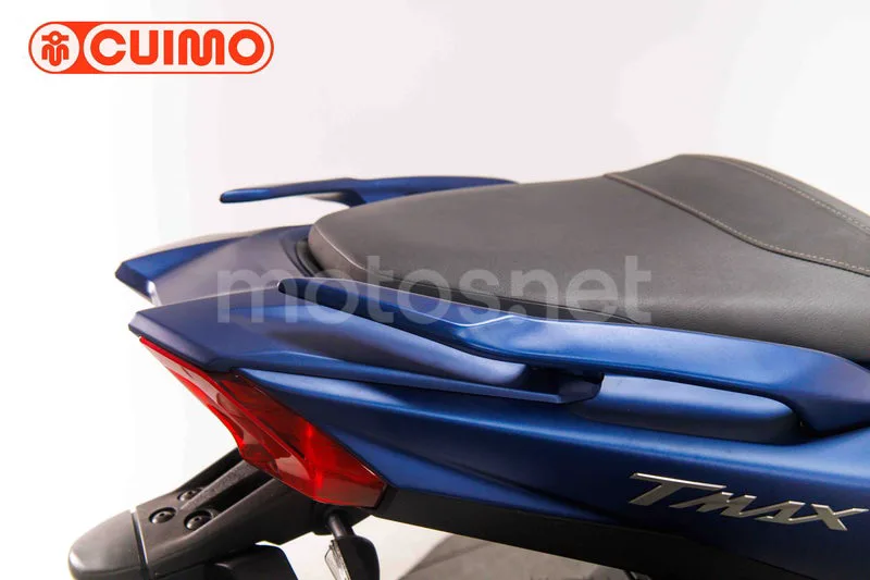 Yamaha TMAX - Vista 18